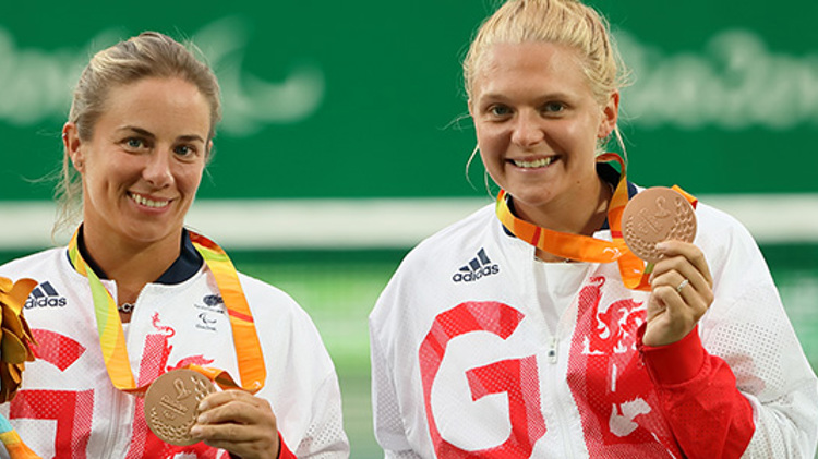 Lucy Shuker and Jordanne Whiley with their bronze medals at the Paralympics in Rio 2016