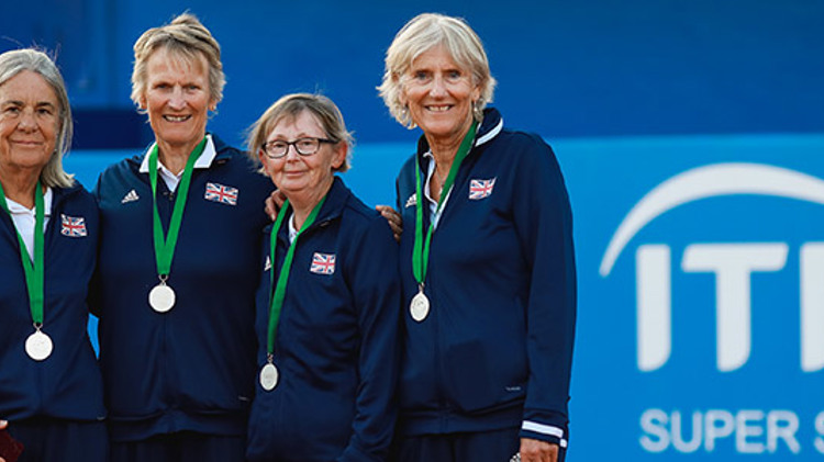 Womens Great Britain 70s tennis team with their silver medals on