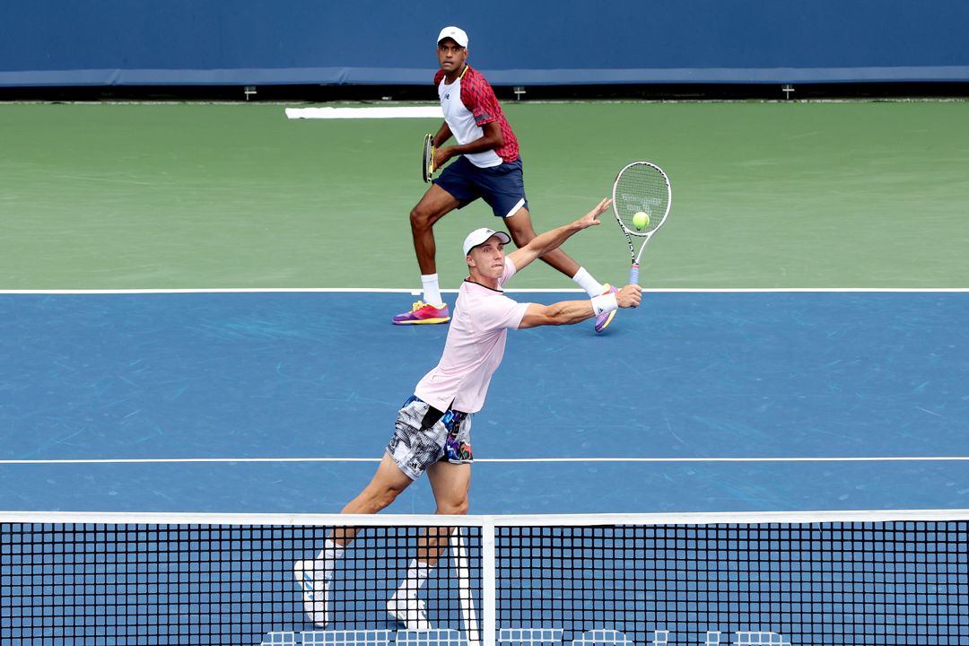 Joe Salisbury and Rajeev Ram in action during the 2022 Southern & Western Open final against Tim Puetz and Michael Venus 