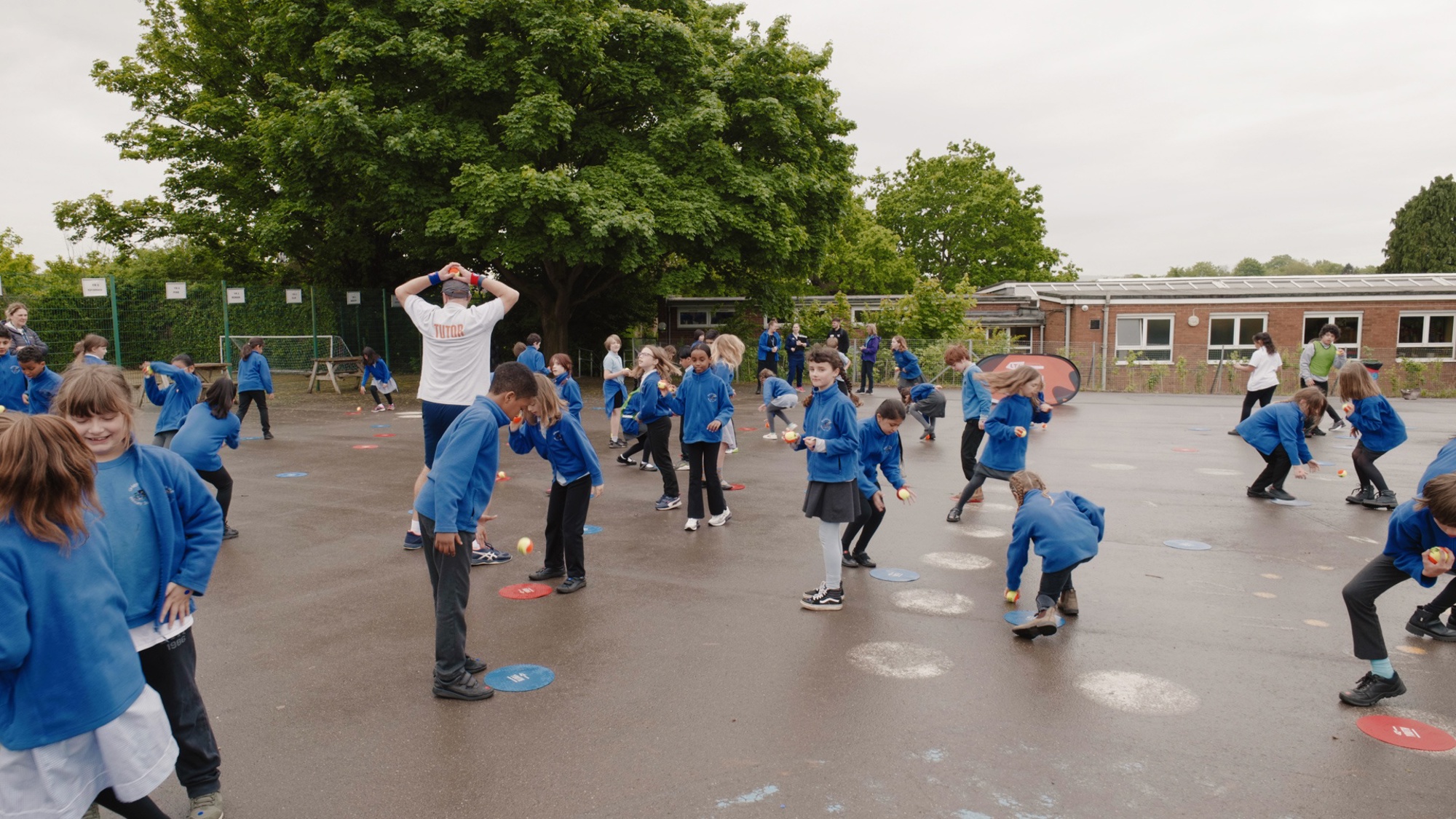 Students participating in an LTA Youth session at Glenfrome Primary School
