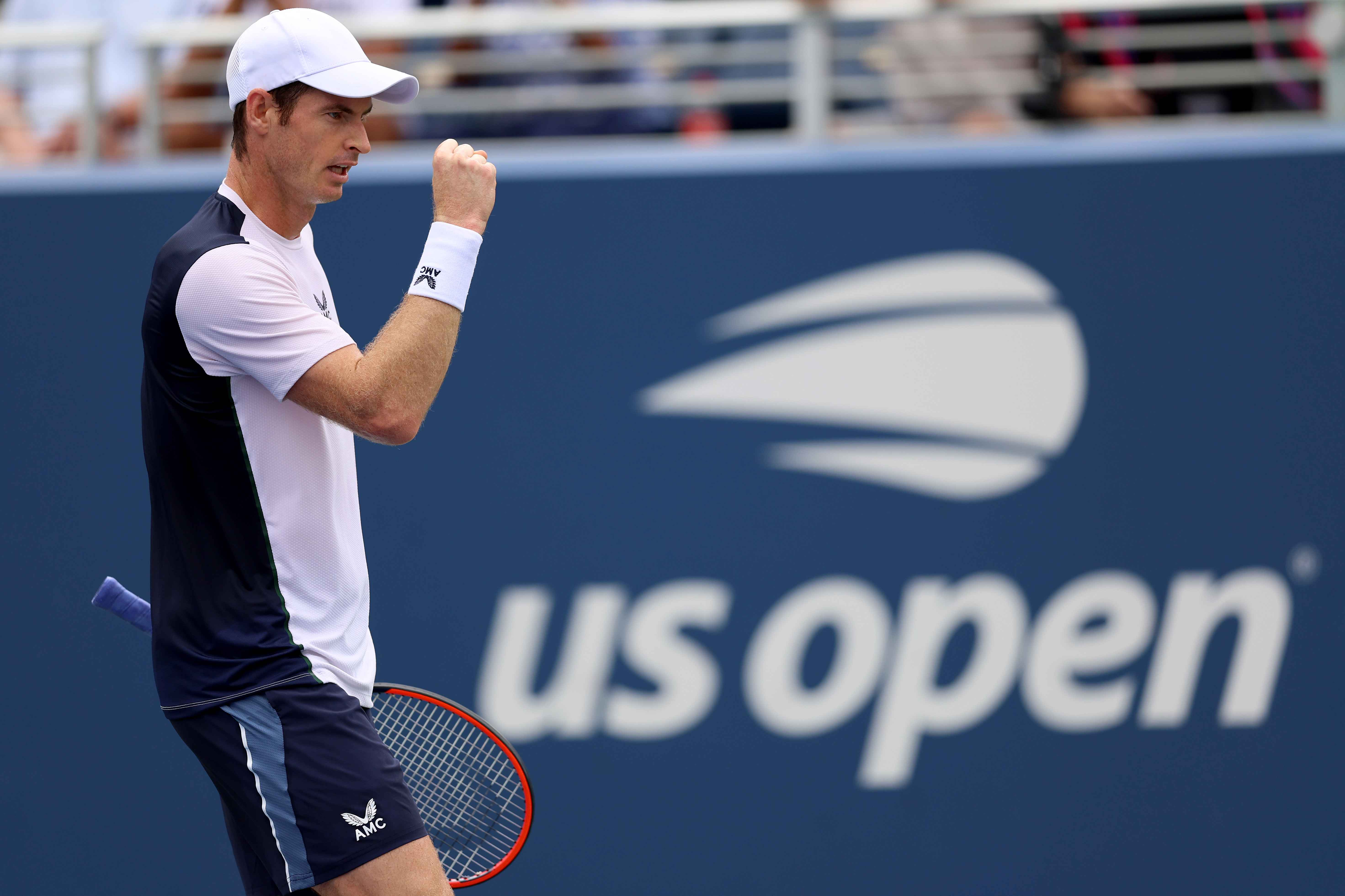 Andy Murray fist bumping on court at the US Open round one