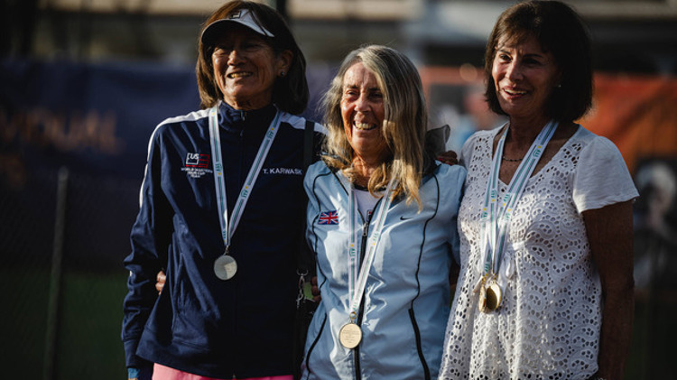 Pauline Fisher wins gold at ITF Masters World Individual Championships