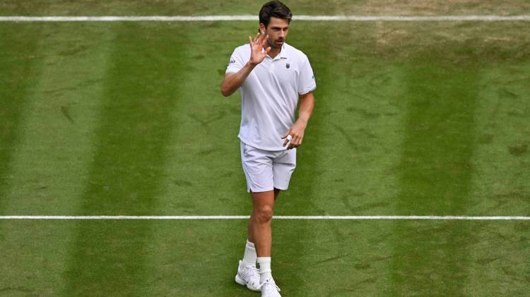 Wimbledon 2024: Cam Norrie knocks out fellow Brit Jack Draper in straight sets to reach third round