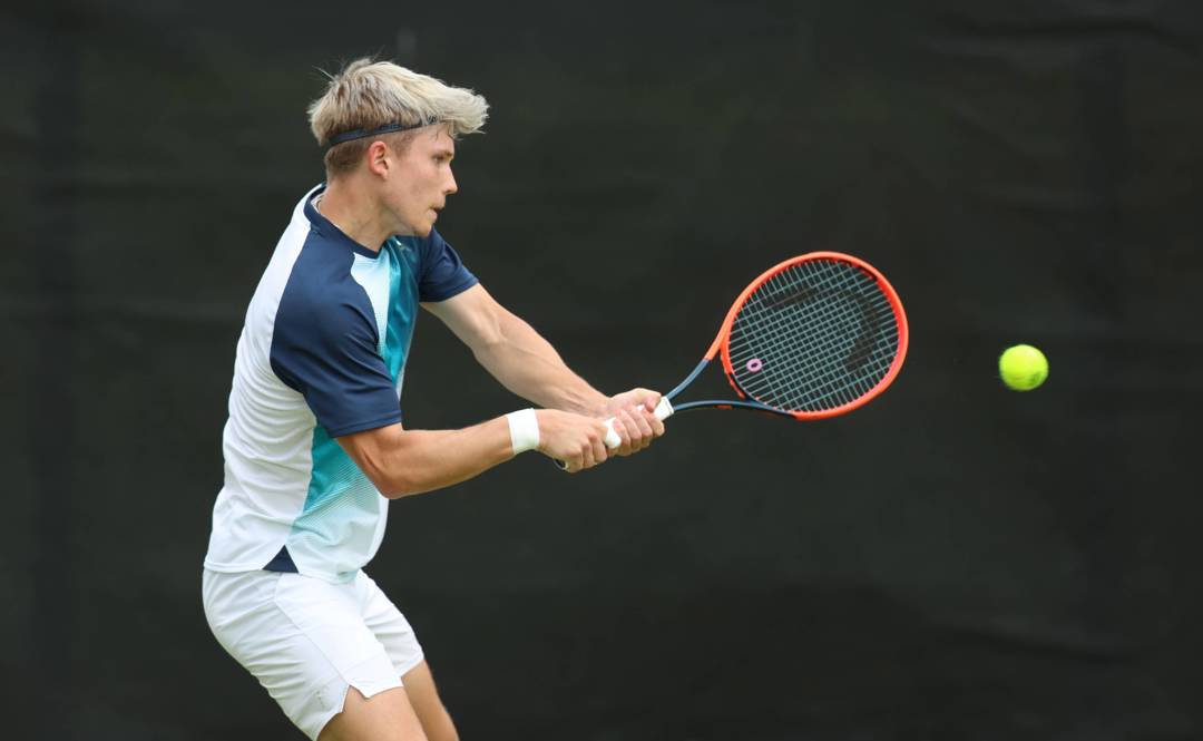 Harry Wendelken hits a backhand at the Nottingham Challenger