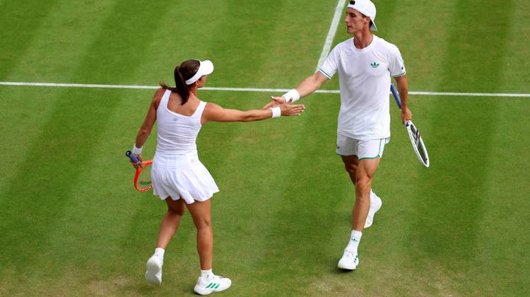 Wimbledon 2025: Joe Salisbury & Luisa Stefani through to mixed doubles final