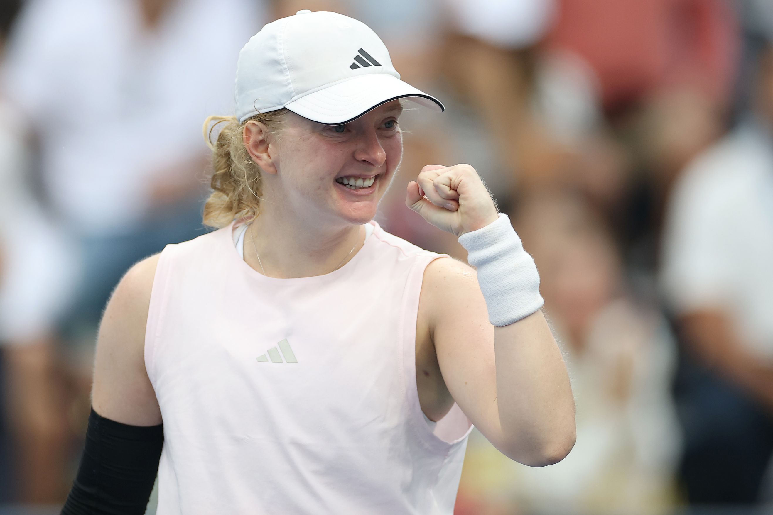 Francesca Jones celebrates her first round win at the 2026 US Open
