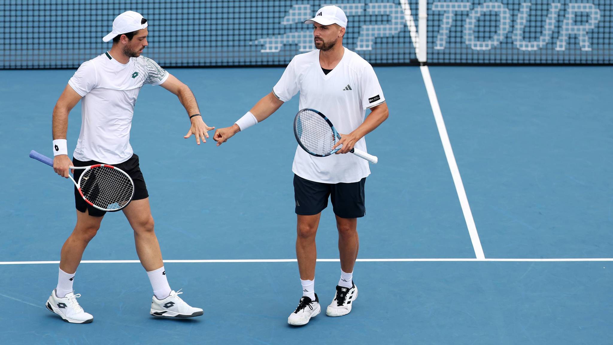 Julian Cash & Lloyd Glasspool win in Washington as Maia Lumsden seals back-to-back WTA titles