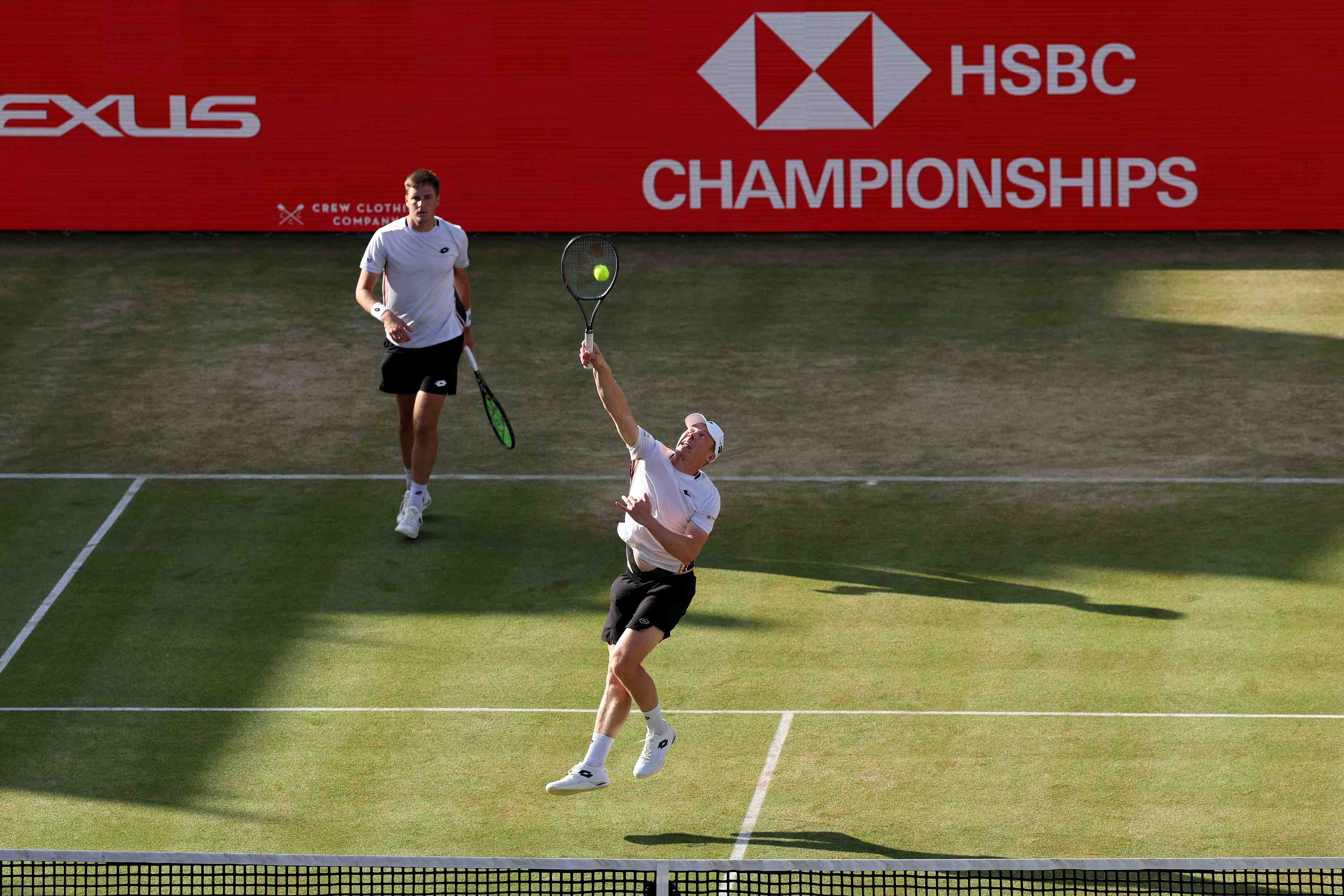 World No.1 doubles pair Henry Patten and Harri Heliovaara on court at the HSBC Championships