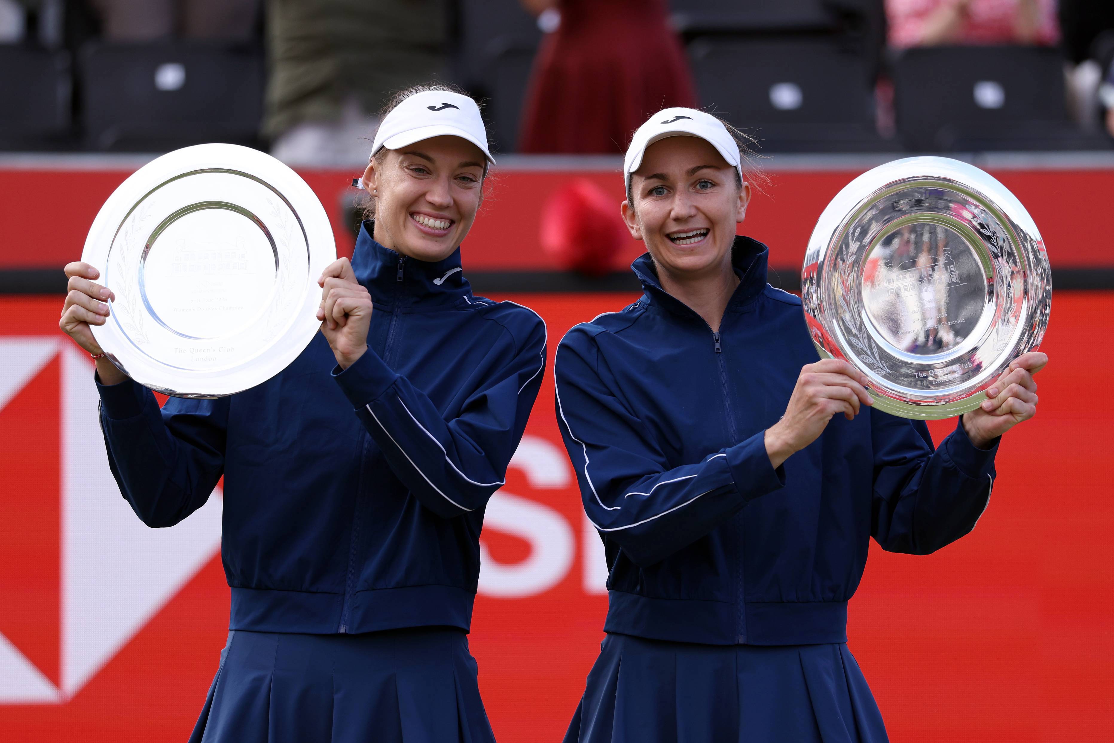 HSBC Championships 2026: Olivia Nicholls & Tereza Mihalikova lift women’s doubles title