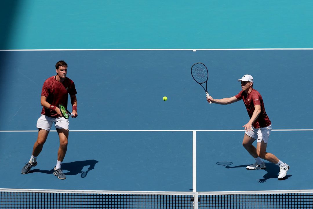 Henry Patten and Harri Heliovaara in action during the Miami Open final