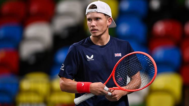 Harry Wendelken becomes latest LTA Colour Holder following Davis Cup debut