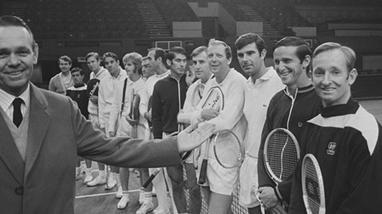 Rod Laver with a group of other tennis players