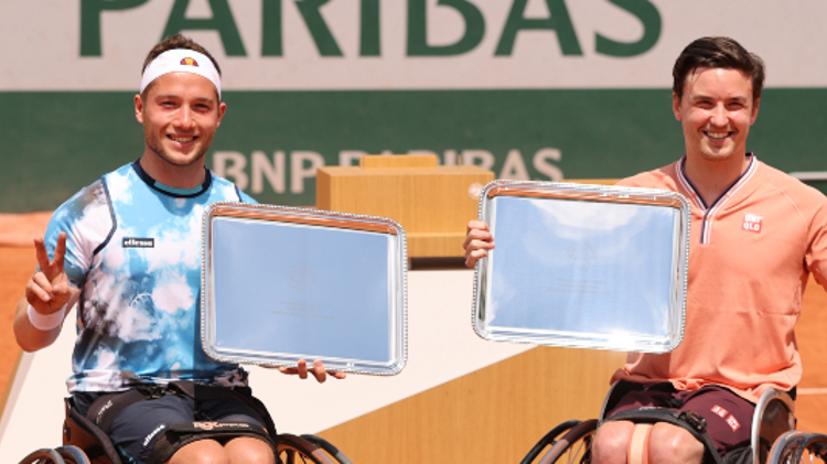 Alfie Hewett and Gordon Reid celebrating their doubles win at the 2021 French Open
