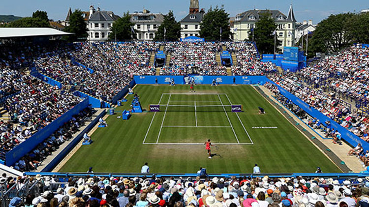 The Aegon International stadium with a full crowd on a sunny day